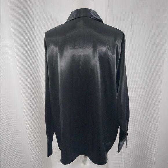 DIVIDED! SUPER ELEGANT BLACK SATIN LONG SLEEVE BUTTON FRONT SHIRT, BLOUSE! SZ M - Picture 6 of 9